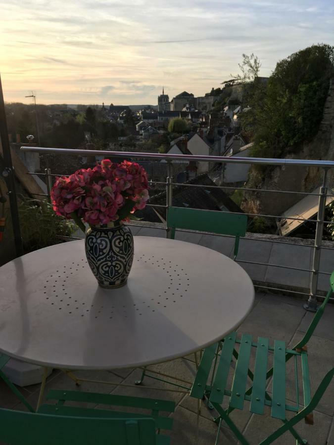 Le Balcon De Leonard Villa Амбоаз Екстериор снимка